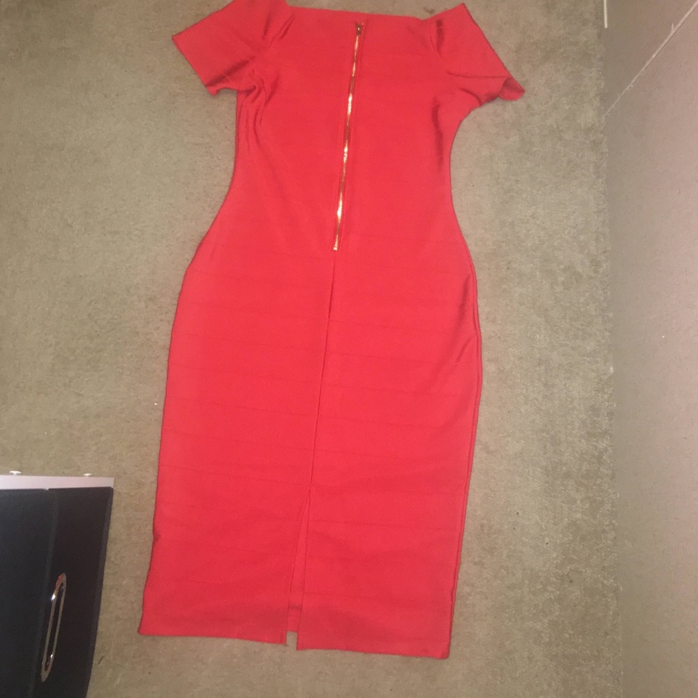 Women’s Haute Monde off-the-shoulder Red Dress